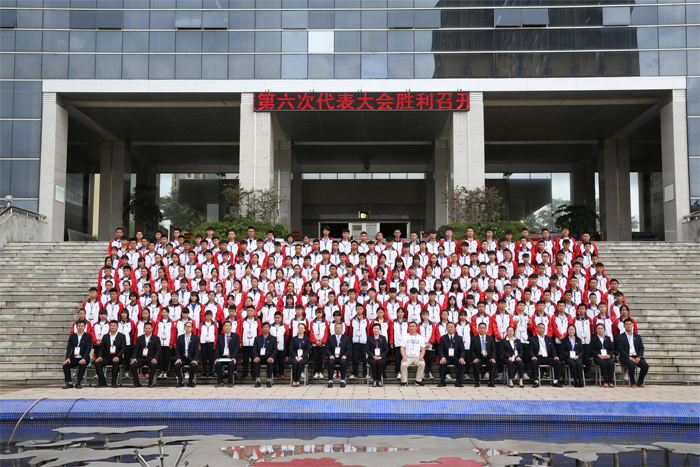 学校共青团第六次团员代表大会顺利召开