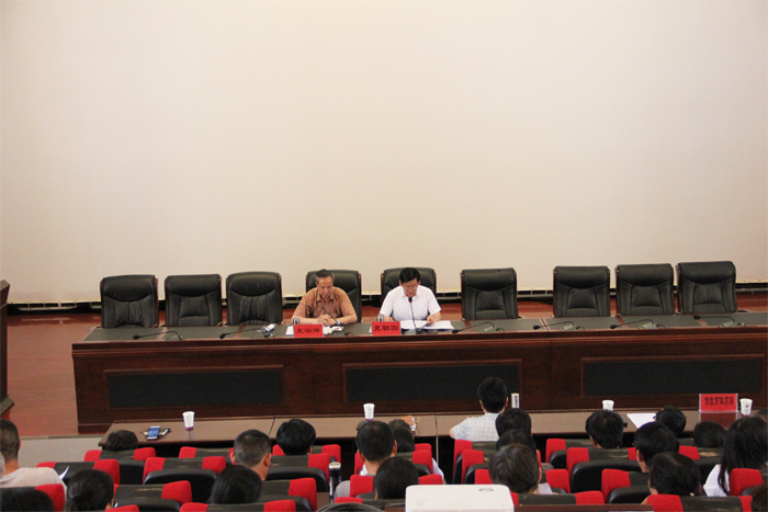 学校召开2019年职称申报民主推荐大会