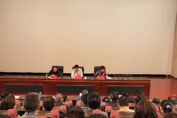 曲靖市农业局领导来我校宣布干部任免决定