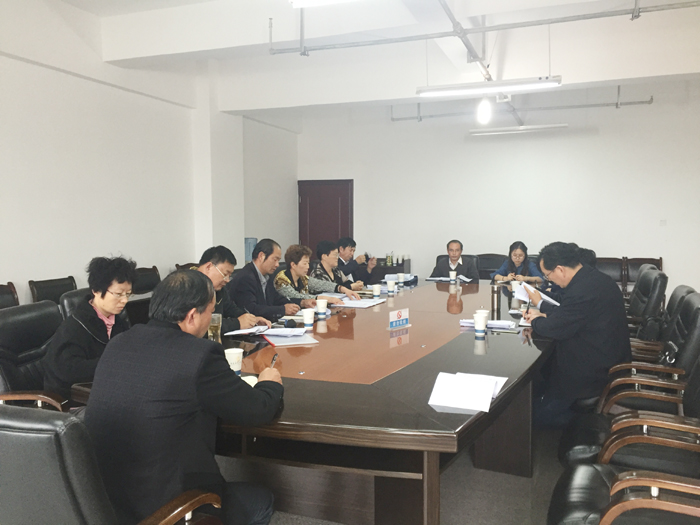 我校扎实开展党建工作迎接上级专题调研