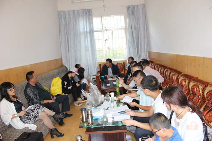 我校扎实开展扶贫帮扶调研回访工作