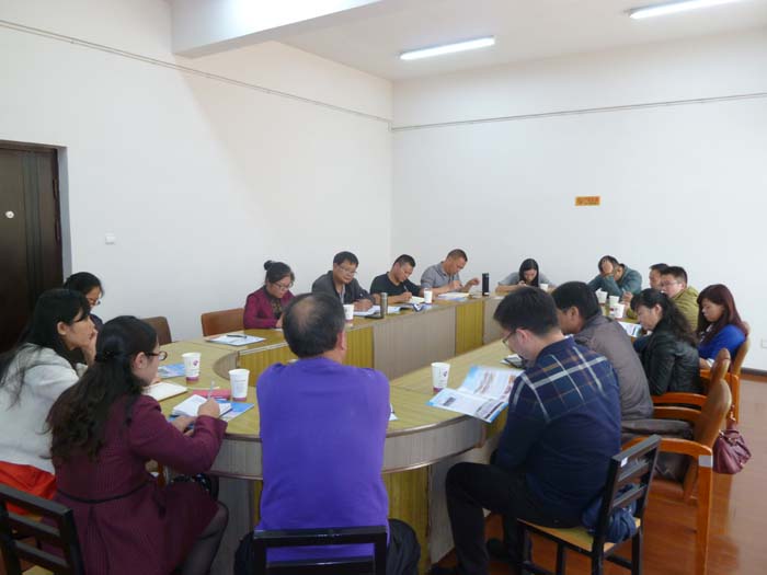 学校与云南经贸外事职业学院洽谈校校合作