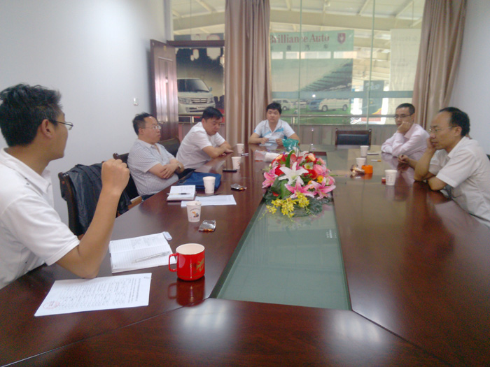 我校积极协调汽修专业实训实习工作