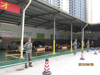 学校组织校卫队大赛期间全程执勤