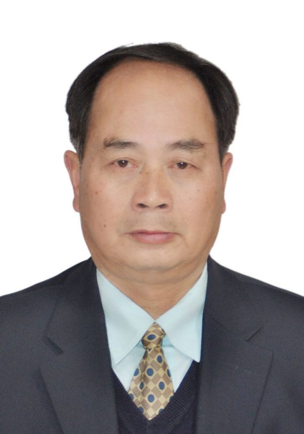 曲靖应用技术学校市级学科带头人&mdash;&mdash;何洪修