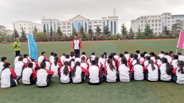 政教科积极加强学生会干部队伍建设