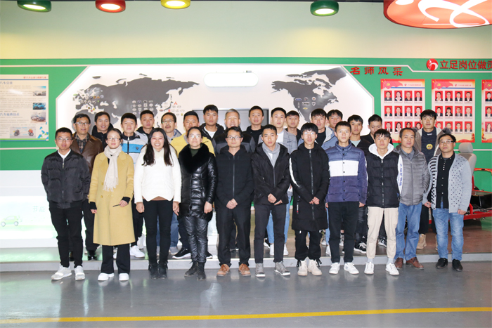 学校检查实训基地、规范实训基地管理