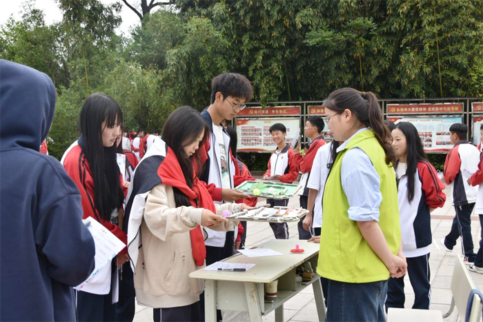 学校组织开展&ldquo;心力量 心飞扬&rdquo;心理健康月系列活动