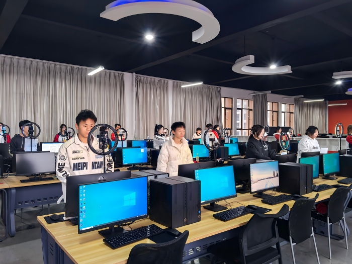 电子商务专业介绍